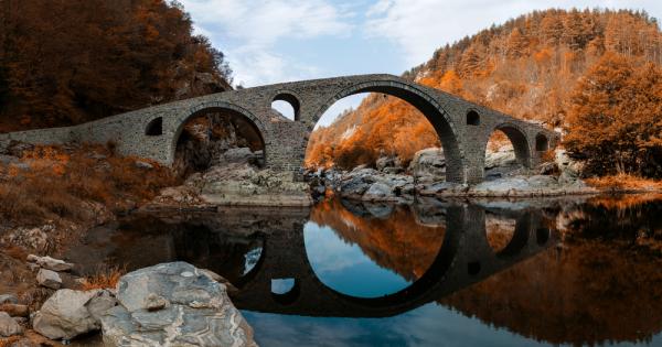 Легендите и преданията са неизменна част от българският фолклор и