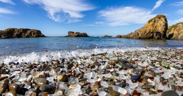 Форт Браг Бийч или просто Стъкленият плаж е един от