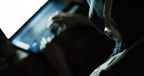 Хакер който използва Туитър псевдонима CyberZeist оповести че е хакнал