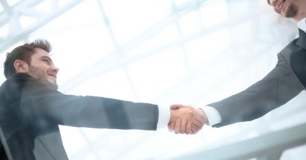 Успешните хора прекарват време с други успели хора Причината по скоро