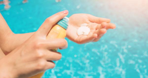 Някои хора обожават миризмата на плажно мляко защото им напомня