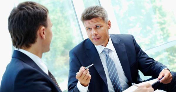 В ежедневието се срещаме с много хора Работим с много