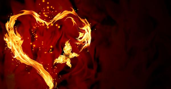 Три пеперуди долитайки до горяща свещ започнали да разсъждават за