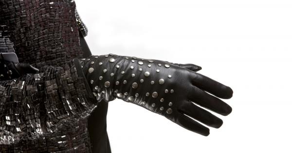 Усукана нишка която е направена от въглеродни нанотръби може да