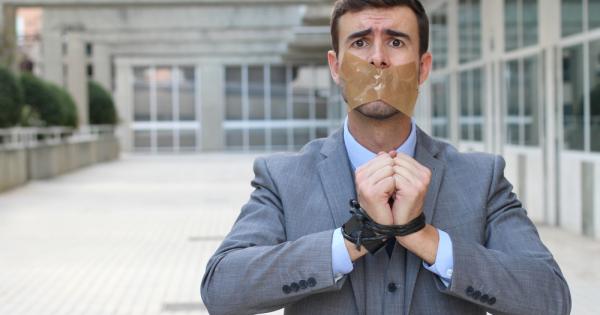 Овен Знаеш ли кой съм аз Телец Подкупва похитителя и го