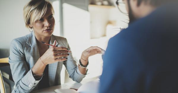 Често си мислим че слушаме докато всъщност само се чудим