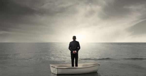 По правило хората постоянно търсят контакт помежду си в края