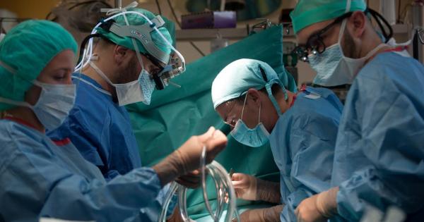 Първата по рода си сърдечна операция на куче успешно успяха