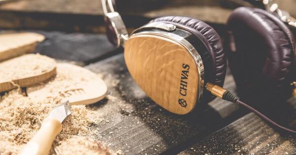 Chivas Regal и LSTN Sound Co съвместно с Фондация Starkey