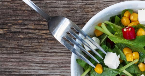 Консумирането на екстракт от спанак намалява желанието за храна и