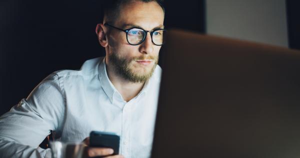 Вътрешно осветление улично осветление компютърни екрани телевизори и смартфони –