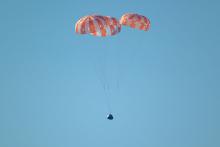 Астронавтите от лунната мисия на НАСА "Артемис 2" се завърнаха обратно на Земята 