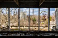 Минута за наука: Тъмната материя може да е наследство от предишна вселена, Чернобил днес и други интересни новини