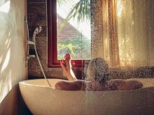 Класическото „правило на баба“ за къпане се оказва научно обосновано