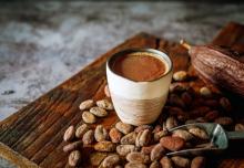 Горещо какао, чай и плодове предпазват сърцето при заседнал начин на живот