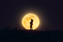 Луната и раждането: ето как влияе!