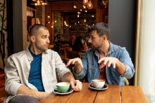 Виц: Как преживяваш буриите в брака?