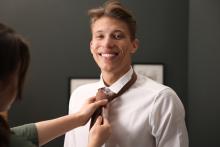 Виц: Зет получава подарък от тъщата