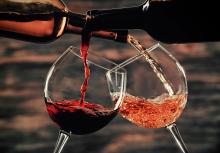 Бялото или червеното вино е по-полезно?